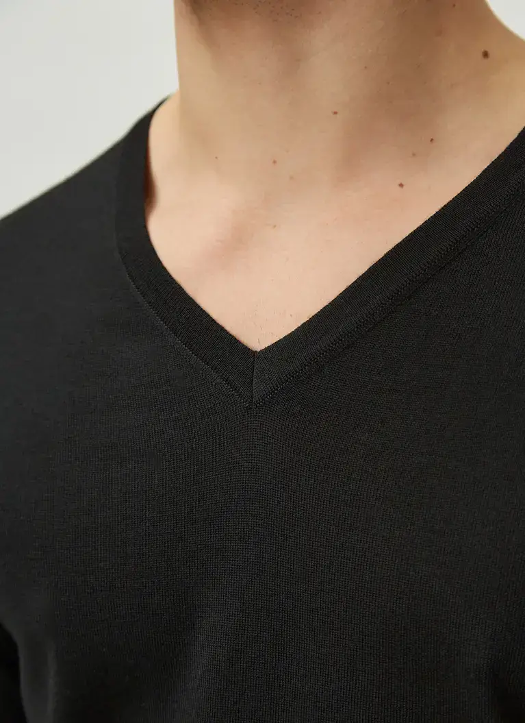 Maerz Muenchen V-Pullover100% MerinowolleArt. Nr. 403800-595 Neueste Stile