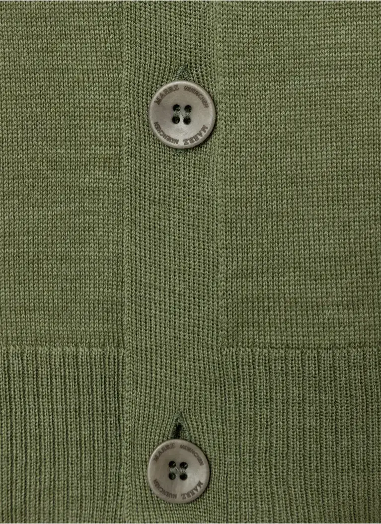 Maerz Muenchen Strickjacke100% MerinowolleArt. Nr. 590800-228 Rabatte dieses Monats