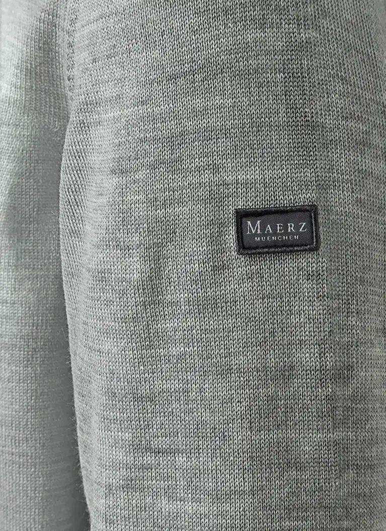 Maerz Muenchen V-Pullover100% MerinowolleArt. Nr. 490400-544 Auslauf