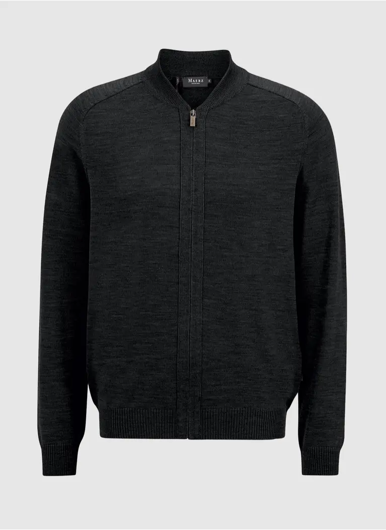 Maerz Muenchen Strickblouson100% MerinowolleArt. Nr. 585600-595 Im Verkauf