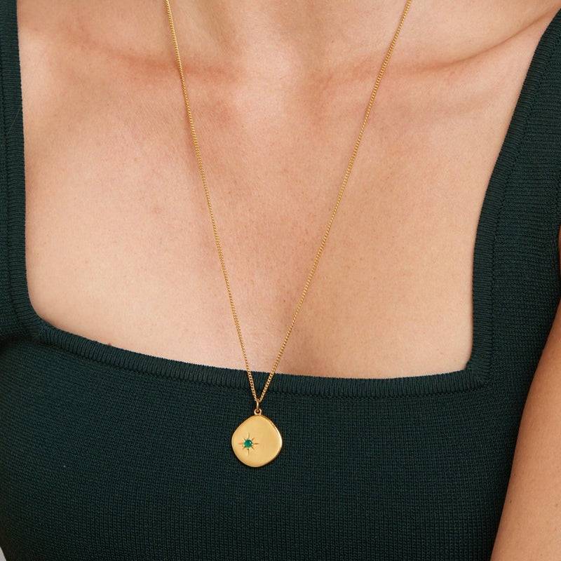 Mosuo Jewellery Geburtsstein Halskette Mai - Vermeil & Grüner Onyx Riesige Rabatte