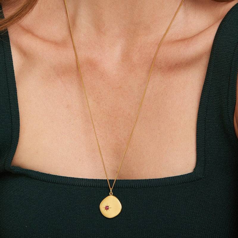 Mosuo Jewellery Geburtsstein Halskette Juli - Vermeil & Rubin Clearance-Verkauf
