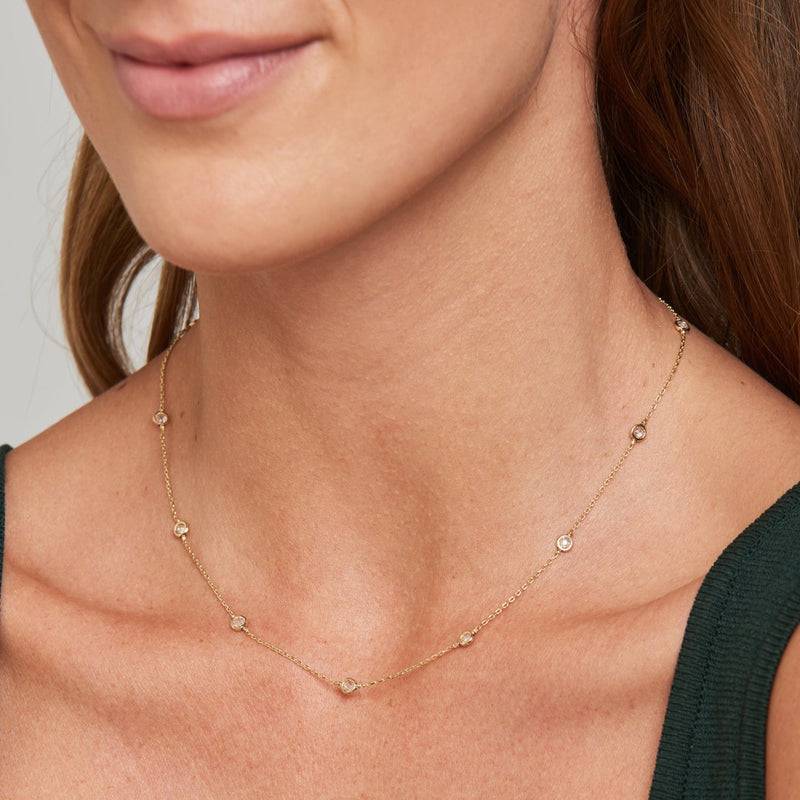 Mosuo Jewellery Halskette mit Steinen Große Rabatte