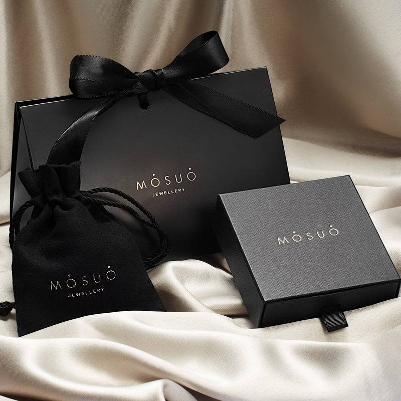 Mosuo Jewellery Diamant Buchstaben Halskette “L” - Vermeil Bis zu 65% Rabatt