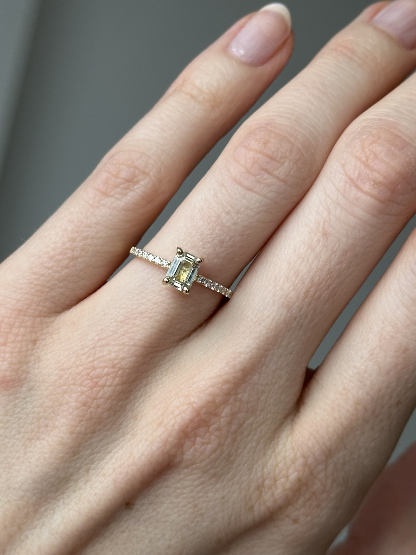 Nina Kastens Yellow Sapphire Diamond Ring Exklusive Angebote