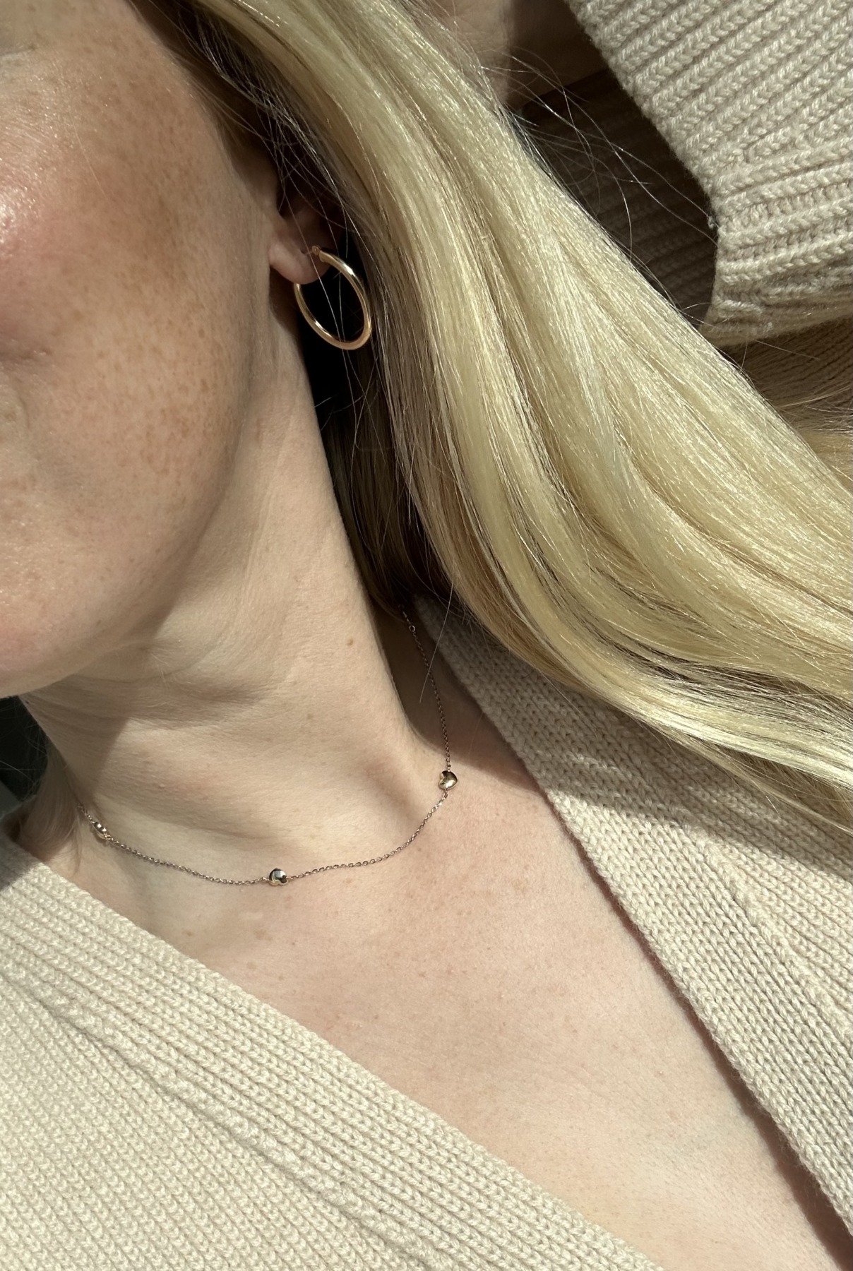 Nina Kastens Bicolor Heart Choker im Angebot