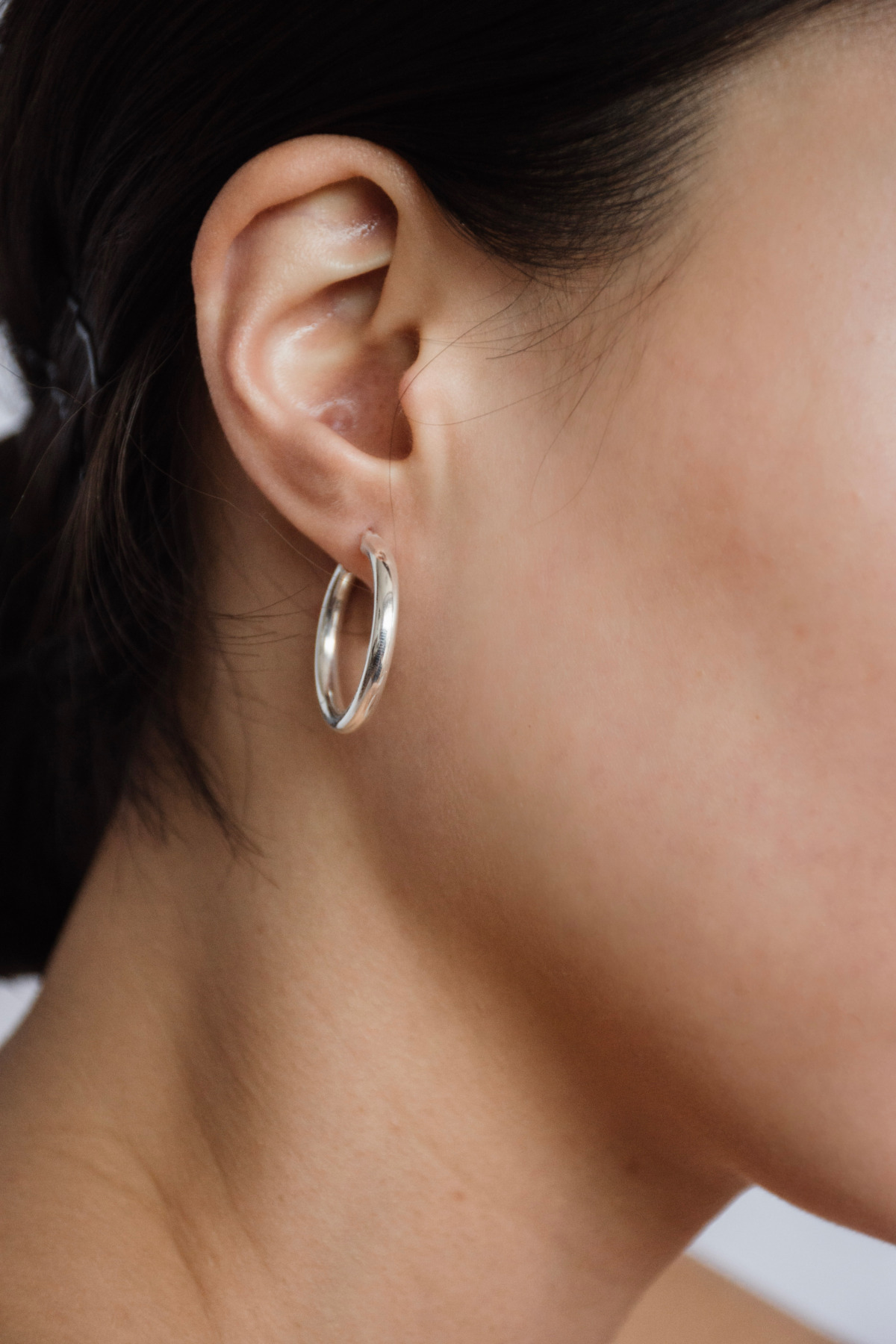 Nina Kastens Essential White Gold Hoops Limitierter Zeitrabatt