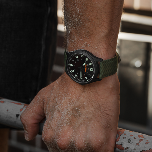 Paul Hewitt Captain's Field Watch NATO olive Tägliche Deals