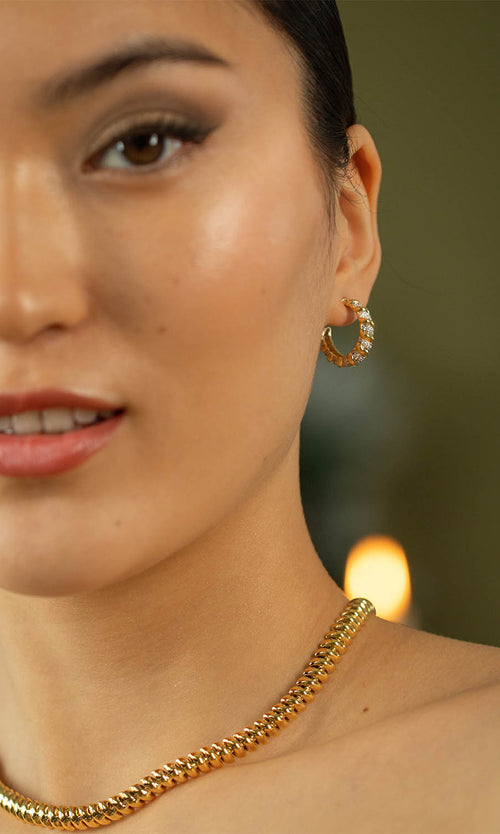 Paul Valentine Sparkle Twisted Hoops Letzte 3 Tage