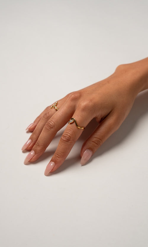 Paul Valentine Adorn Ring Marquise Jubiläumsangebot