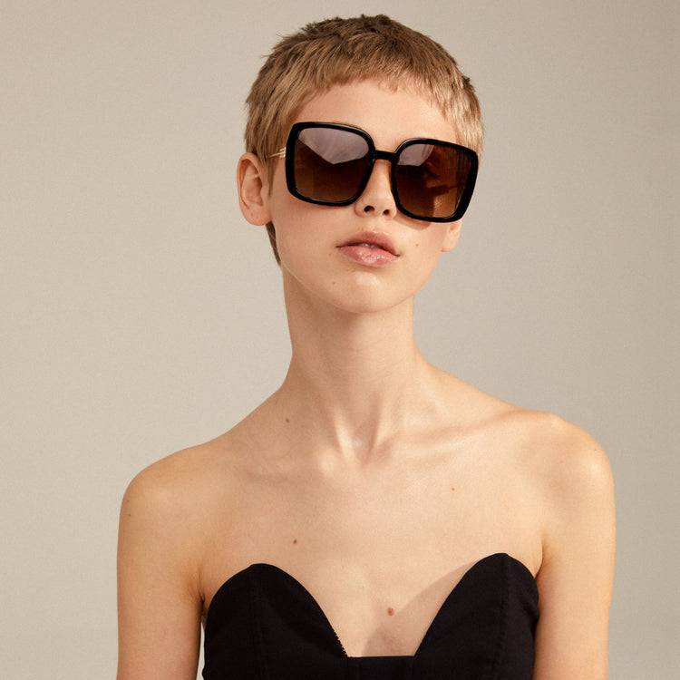 Pilgrim ALIET Sonnenbrille Schwarz/Gold Verkauf