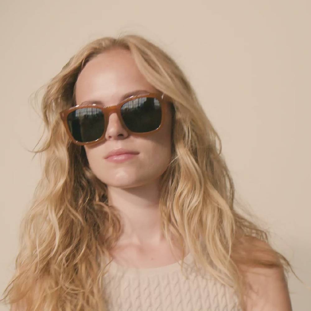 Pilgrim KATYA ikonische Retro-Sonnenbrille karamellbraun Discount Store für neue Produkte
