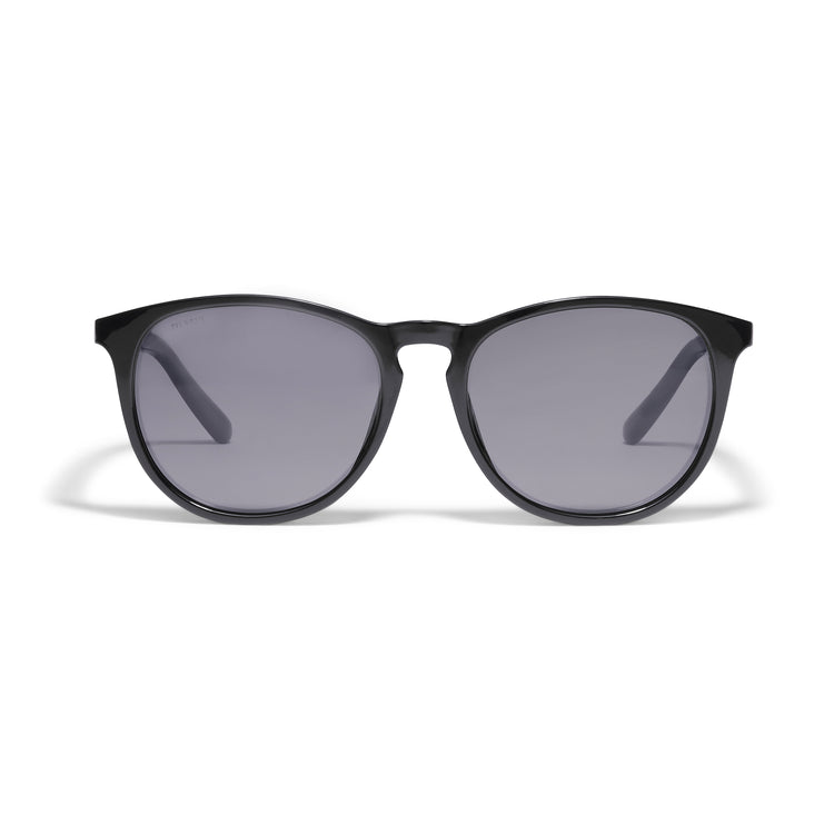Pilgrim CAMILLA recycelte klassische Sonnenbrille schwarz zollfrei