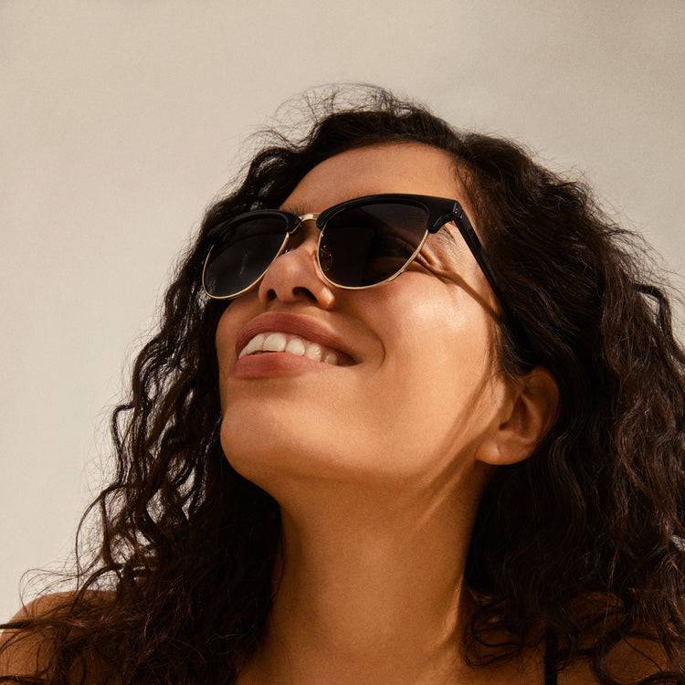 Pilgrim CHARLIE Sonnenbrille Schwarz/Gold Cyber Monday