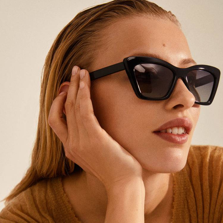Pilgrim DAKOTA eckige Cat-Eye-Sonnenbrille schwarz Osterangebot