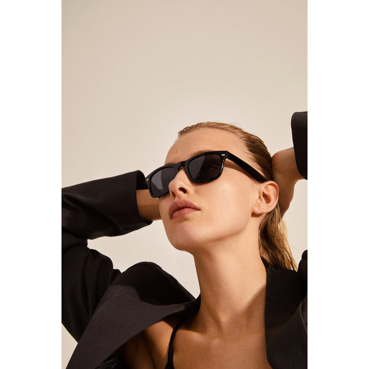 Pilgrim REESE Sonnenbrille im Retro-Stil schwarz Lagerräumung