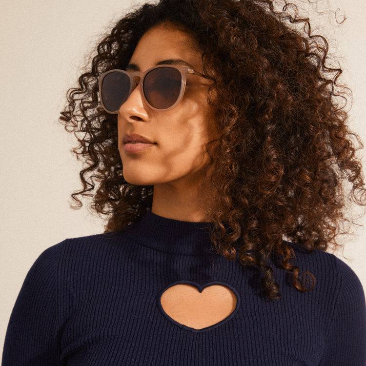 Pilgrim VANILLE Sonnenbrille hellgrau/Gold Versandkostenfrei