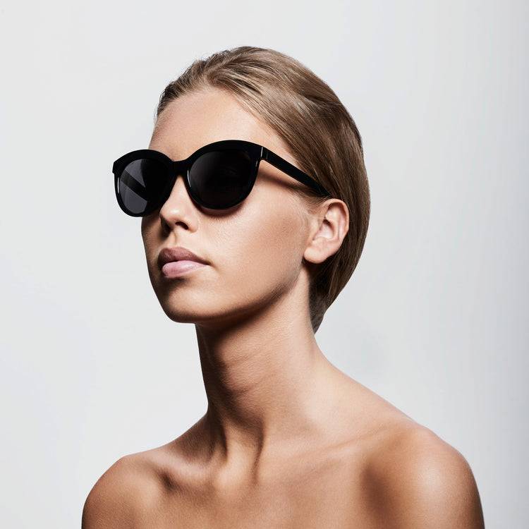 Pilgrim TULIA Cat-Eye-Sonnenbrille schwarz Großer Ausverkauf