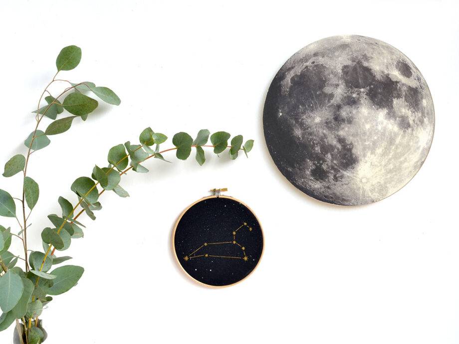 Renna Deluxe MOND Bild auf Holz Kauf eins, bekomm eins gratis