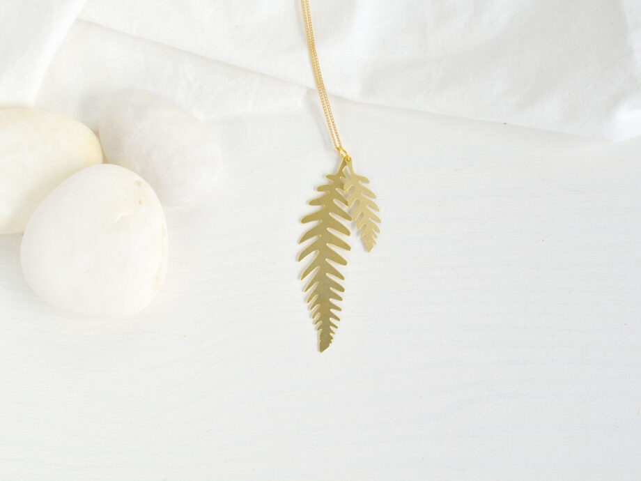 Renna Deluxe Lange goldene Kette mit Farn 50% Rabatt mit kostenlosem Versand