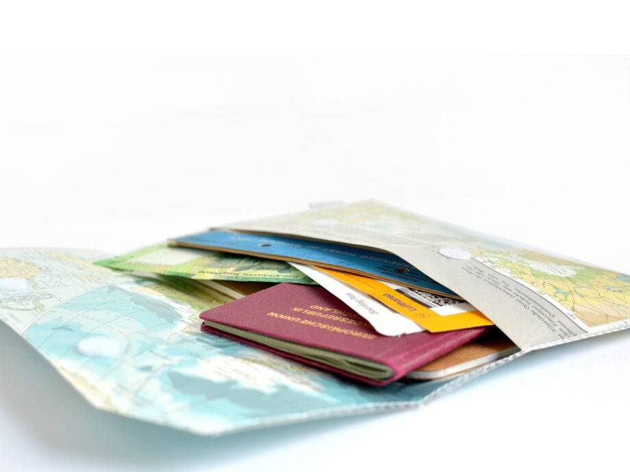 Renna Deluxe Atlas Reiseetui aus Landkarten Fabrik Onlineshop
