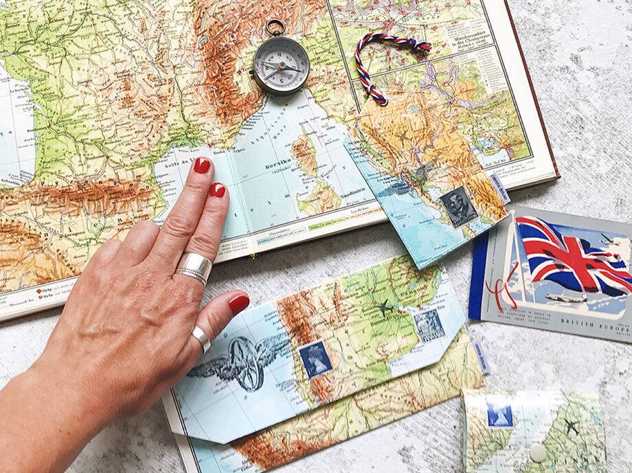 Renna Deluxe Atlas Reiseetui aus Landkarten Fabrik Onlineshop