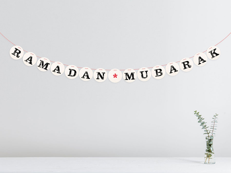 Renna Deluxe RAMADAN MUBARAK Girlande Valentinstagsangebot