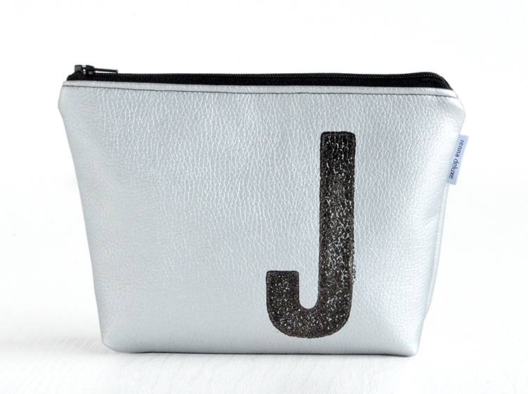 Renna Deluxe Kosmetiktasche Metallic SILBER mit Buchstabe Clearance-Verkauf