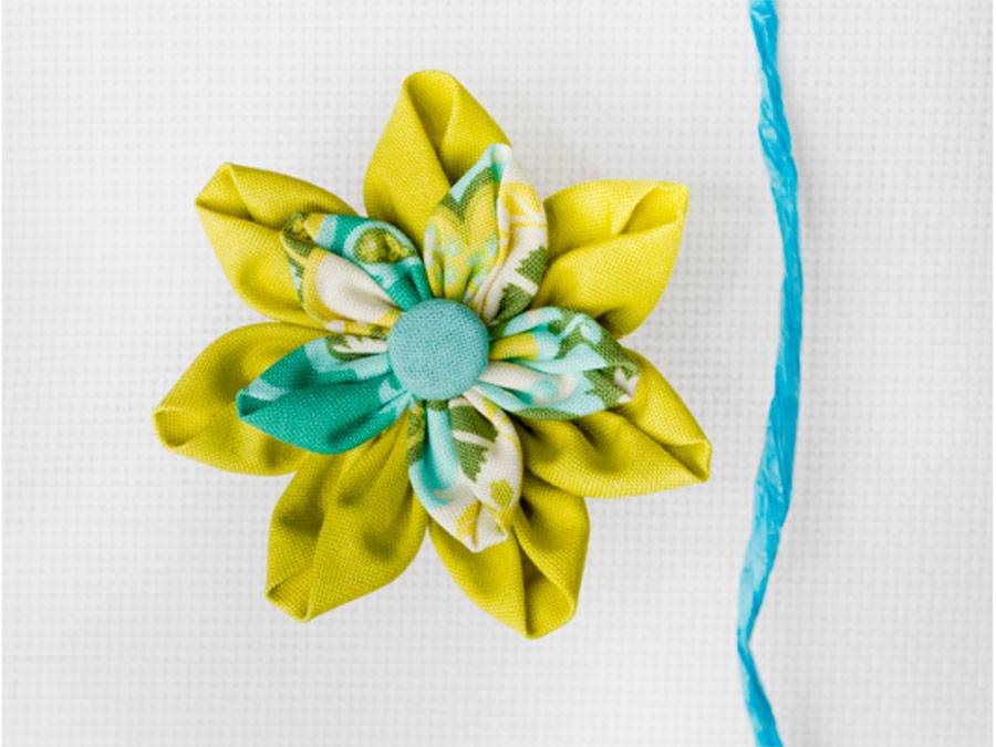 Renna Deluxe Noch mehr KANZASHI – Japanische Blüten und anderes aus Stoff, Kreativbuch Günstig kaufen
