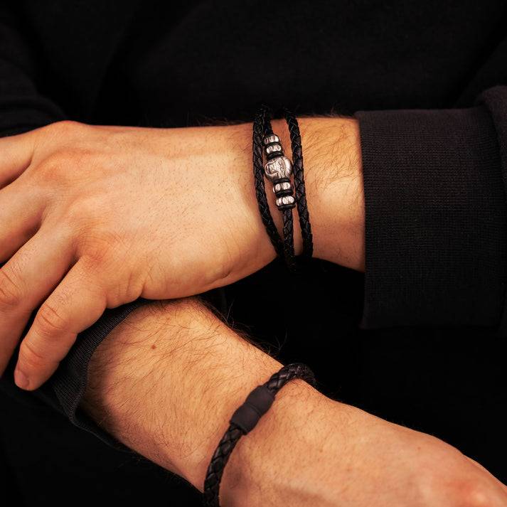 Save Brave Dreifach gewickeltes Lederarmband Titus mit silberfarbenen Gorillakopf Discount Store für neue Produkte