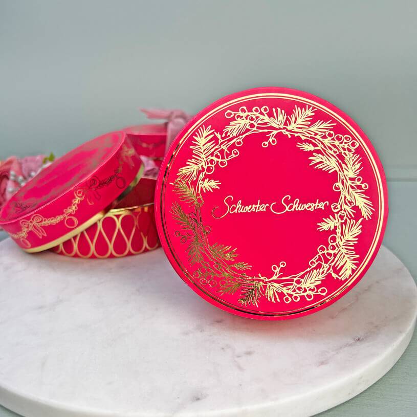 SchwesterSchwester Candy Box in kräftigem Pink von SchwesterSchwester Rabatte dieses Monats