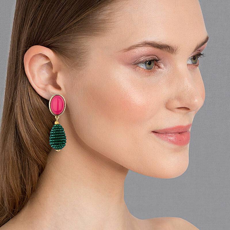 SchwesterSchwester Pinkfarbene Ohrstecker mit glitzerndem dunkelgrünen Tropfen von AmuseToi Bis zu 60% Rabatt