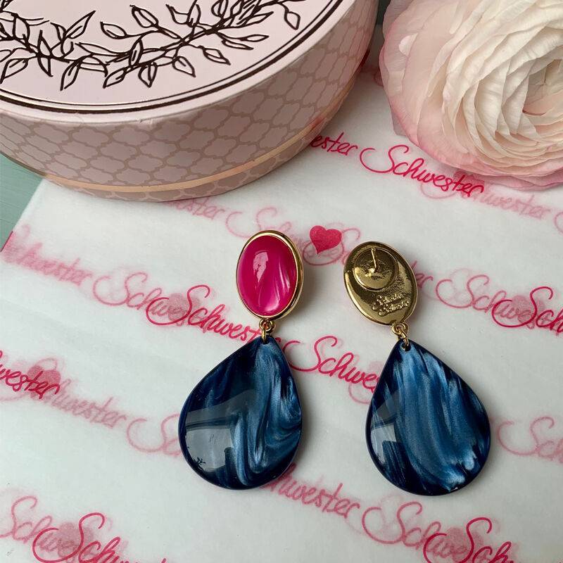 SchwesterSchwester Pinke Ohrstecker mit dunkelblauen Tropfen von AmuseToi Meist gekauft