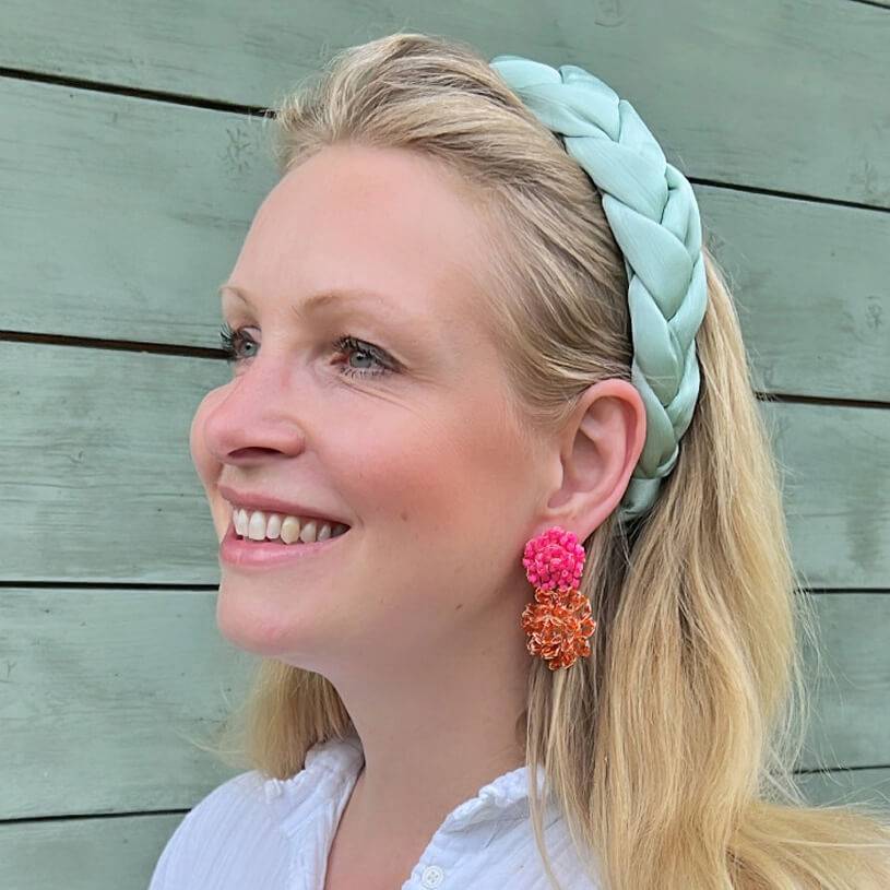 SchwesterSchwester Bunte Perlen-Ohrringe aus zwei Blüten in leuchtendem Pink und Orange Sonderangebot der Fabrik