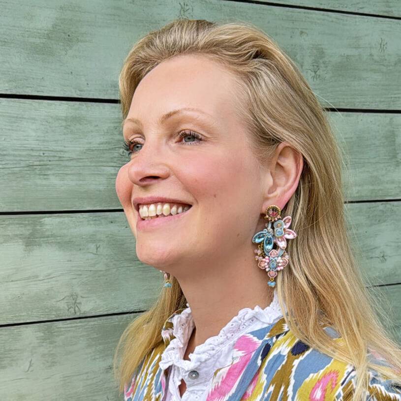SchwesterSchwester Große Soutache-Ohrringe in Zartrosa und Zartblau Discount Store für neue Produkte