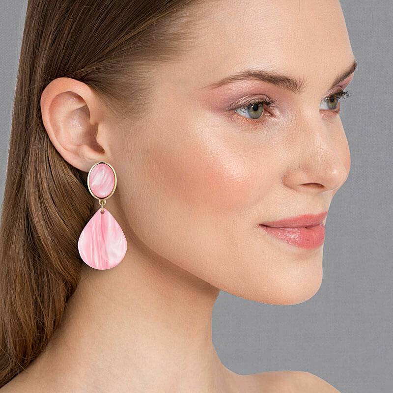 SchwesterSchwester Tropfen-Ohrringe in Rosa von AmuseToi Blitzverkäufe