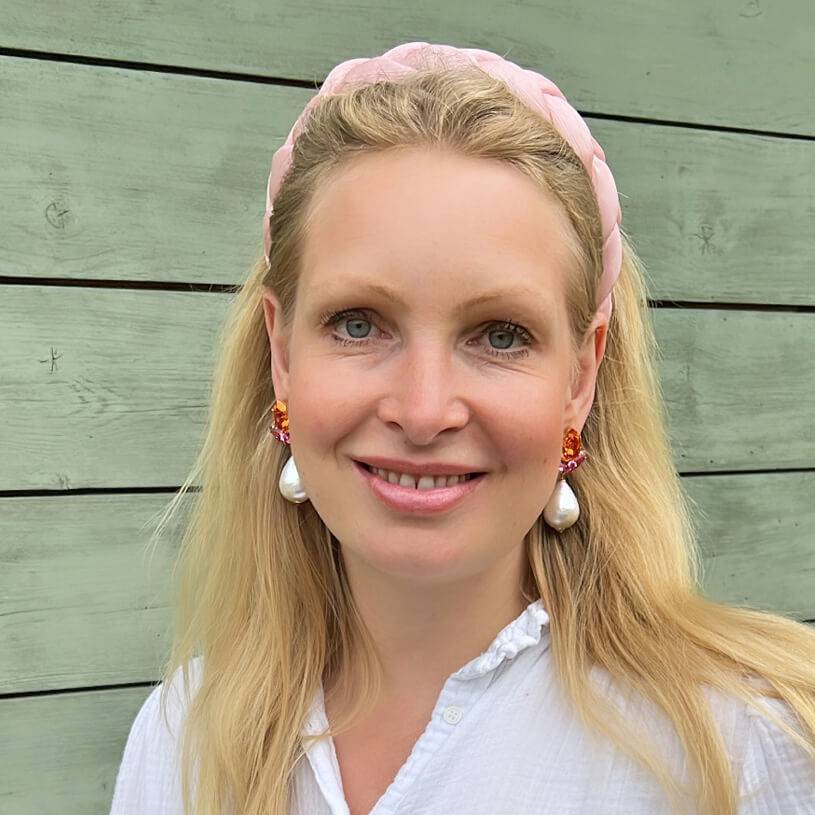 SchwesterSchwester Funkelnde Ohrstecker in Pink und Orange mit federleichten Baumwolltropfen Limitierter Zeitrabatt