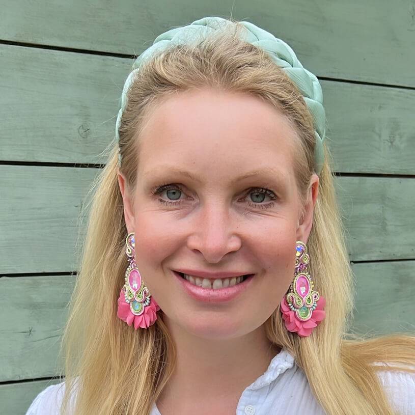 SchwesterSchwester Außergewöhnliche Soutache-Ohrringe in Rosa Super Sparpreis