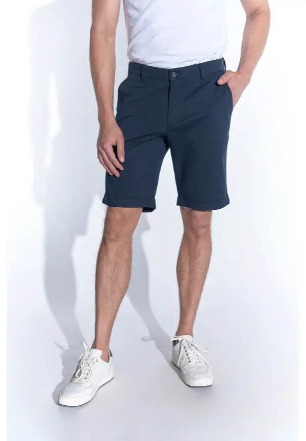 Steffen Klein Chino Shorts in Marine