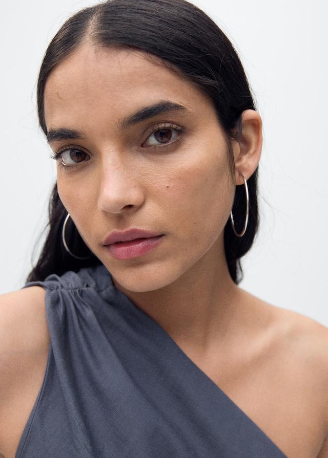Mango Asymmetrisches Kleid mit gerafften Details Neueste Mode