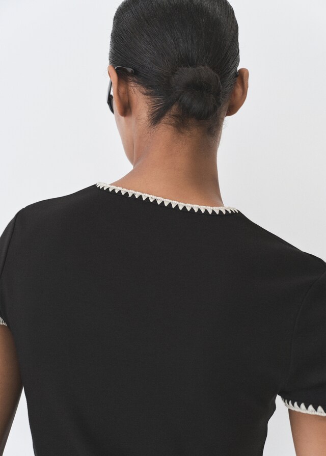 Mango Baumwoll-T-Shirt mit Kontrastborten Cyber Monday