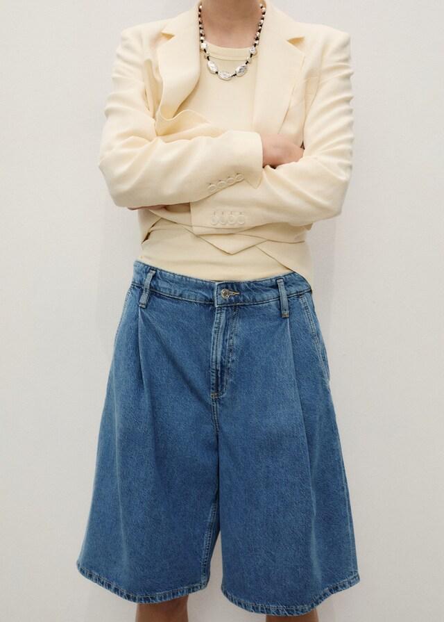 Mango Wideleg-Bermudashorts mit Bundfalten