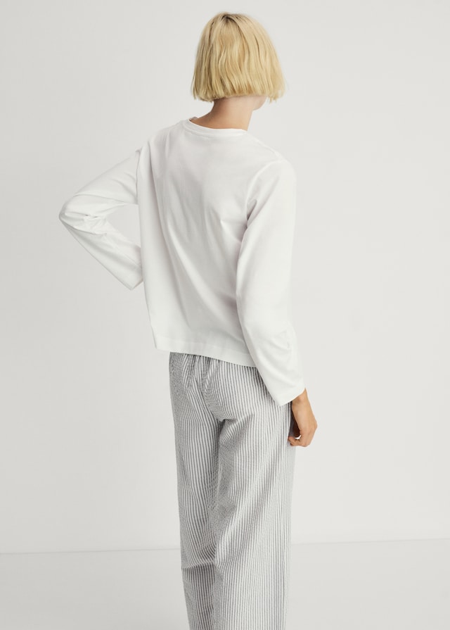 Mango Zweiteiliger Pyjama mit Streifen aus Seersucker Begrenzte Freigabe