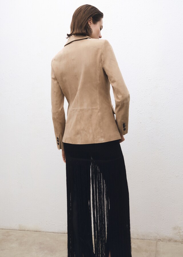 Mango Taillierter Wildleder-Blazer Bis zu 65% Rabatt