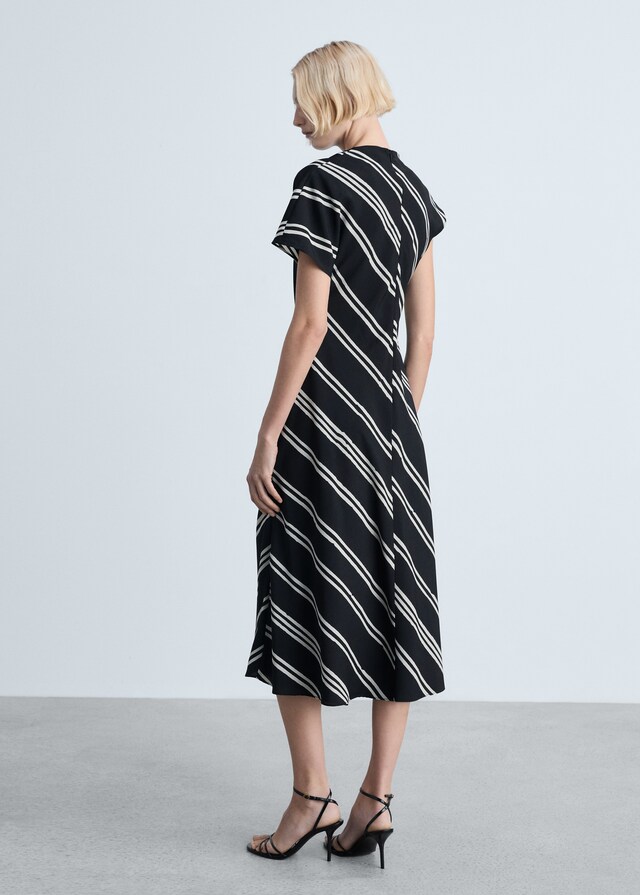 Mango Midikleid mit Streifenmuster Bis zu 50% Rabatt
