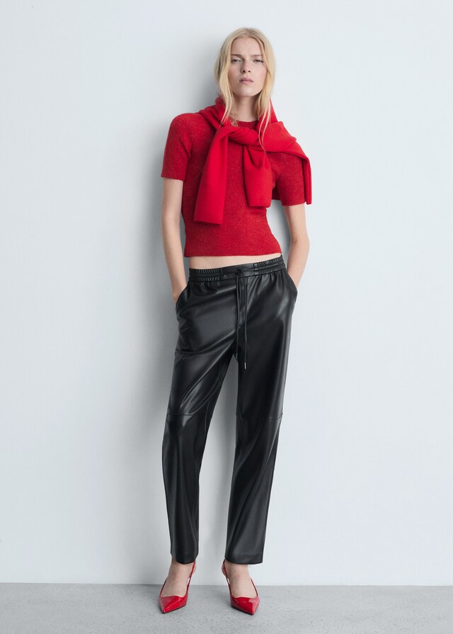 Mango Hose mit Stretchbund und Leder-Effekt Speichern exportieren