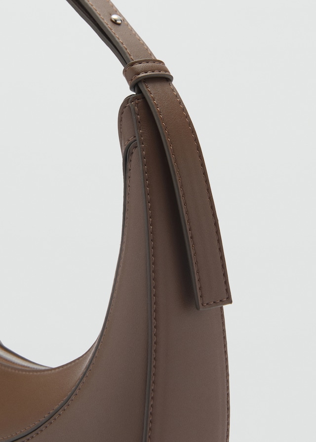 Mango Ovale Schultertasche Saisonale Angebote