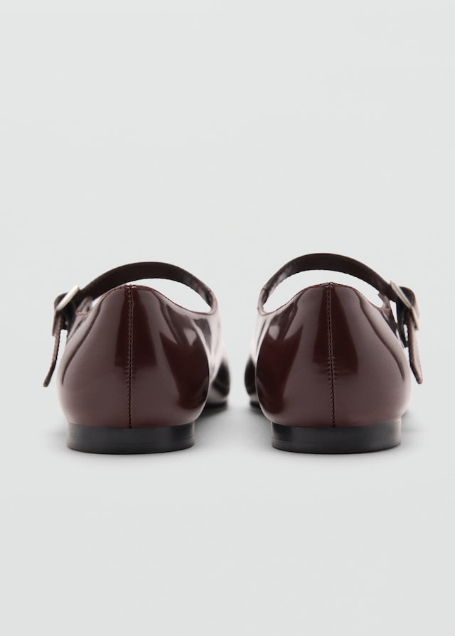 Mango Ballerinas mit Riemen in Lacklederoptik Super Sparpreis