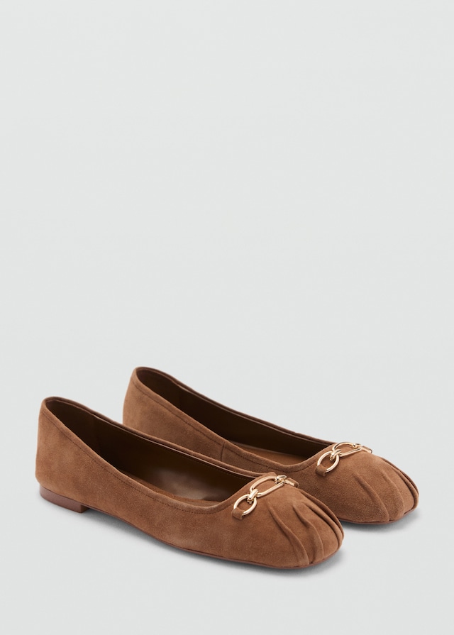 Mango Leder-Ballerinas mit Gliederkettendetail Neueste Stile