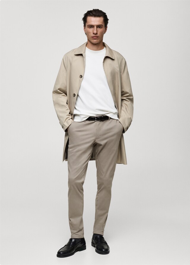 Mango Slim-Fit-Chinohose Barna aus Serge im Angebot